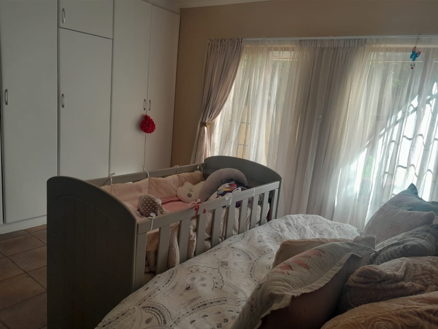 3 Bedroom Property for Sale in Waterval East North West